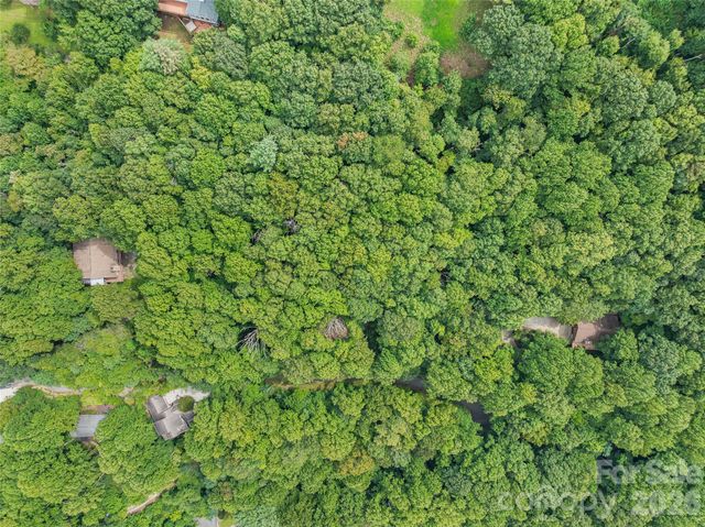 1.54 Acres Breezeway Drive, Asheville, NC 28803