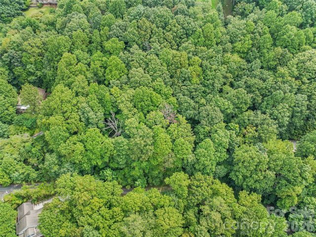 1.54 Acres Breezeway Drive, Asheville, NC 28803