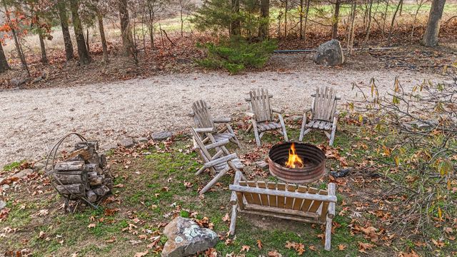 22011 Coyote Ridge Road, Cassville, MO 65625