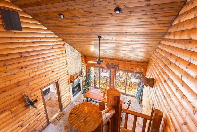 22011 Coyote Ridge Road, Cassville, MO 65625