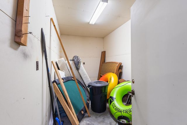 22011 Coyote Ridge Road, Cassville, MO 65625