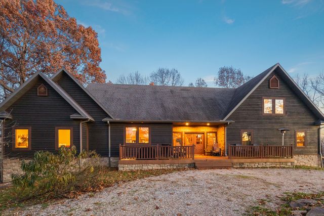 22011 Coyote Ridge Road, Cassville, MO 65625