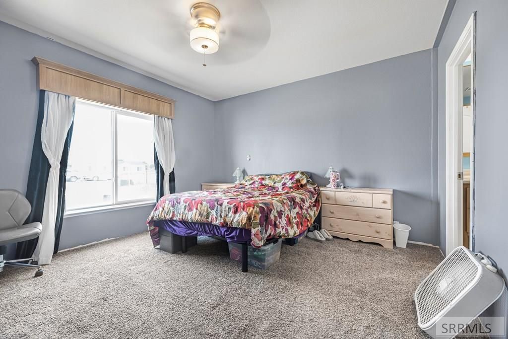 Image 9 of property listing at 283 N 2270 E, St Anthony, ID 83445