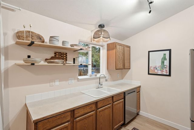 60987 Lodgepole Drive, Bend, OR 97702