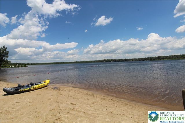 122 Spencer, Penn Forest Twp, PA 18210