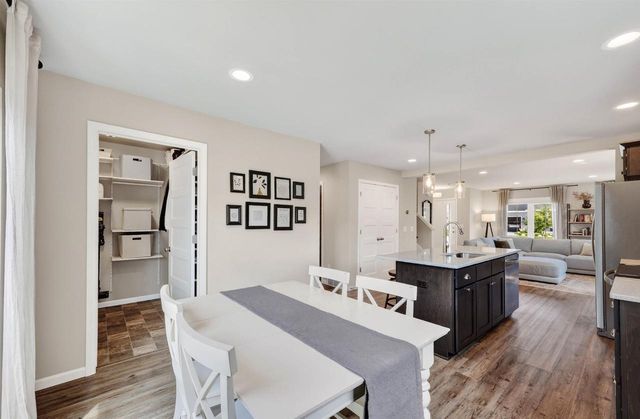 610 Sugar Maple Lane, Verona, WI 53593