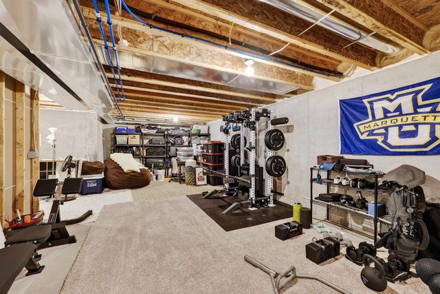 610 Sugar Maple Lane, Verona, WI 53593