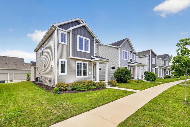 610 Sugar Maple Lane, Verona, WI 53593