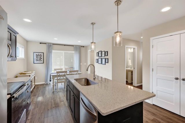 610 Sugar Maple Lane, Verona, WI 53593