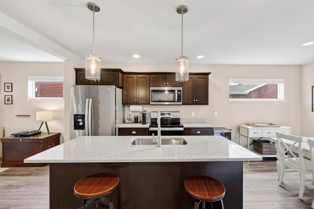 610 Sugar Maple Lane, Verona, WI 53593