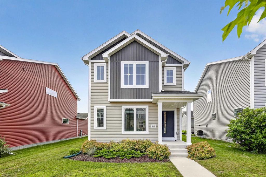 610 Sugar Maple Lane, Verona, WI 53593