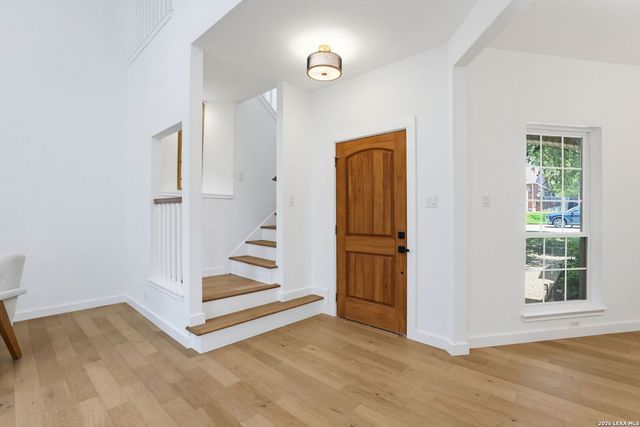 38 MORGANS BLF, San Antonio, TX 78216
