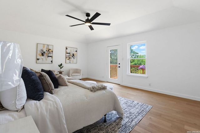 38 MORGANS BLF, San Antonio, TX 78216