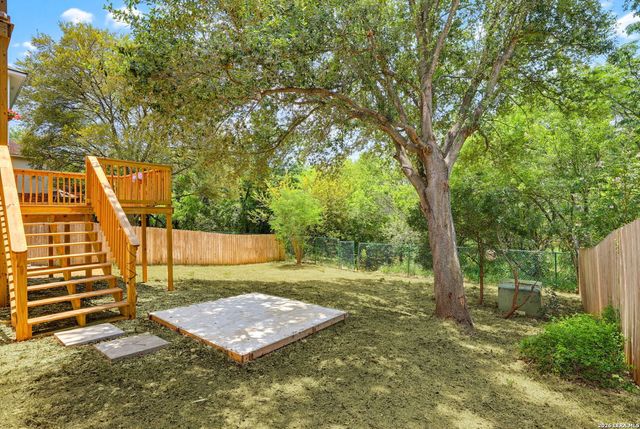 38 MORGANS BLF, San Antonio, TX 78216