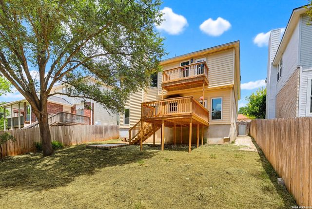38 MORGANS BLF, San Antonio, TX 78216