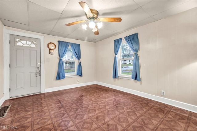 1296 Weiser Avenue, Akron, OH 44314