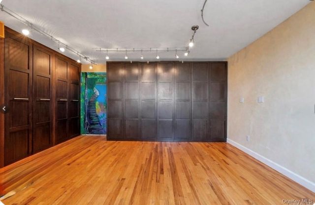 8340 Austin Street 7N, Kew Gardens, NY 11415