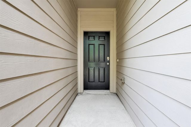 3323 Aegean Drive, Missouri City, TX 77459