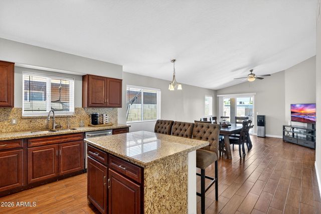 2425 W MARICOPA Street, Phoenix, AZ 85009