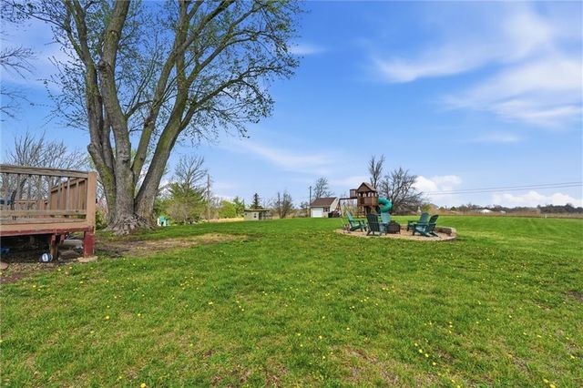 12200 Hollingsworth Road, Kansas City, KS 66109