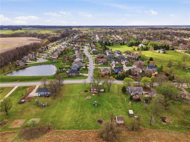 12200 Hollingsworth Road, Kansas City, KS 66109
