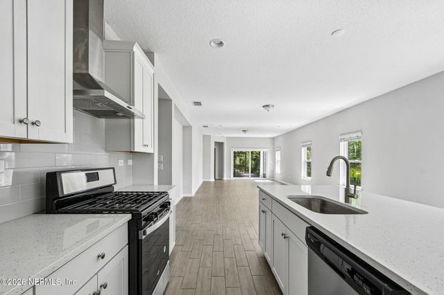 184 WINEBERRY Lane, St. Johns, FL 32092