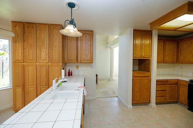 3705 Dillingham Ave, Modesto, CA 95357