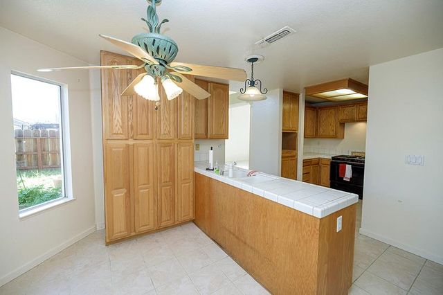 3705 Dillingham Ave, Modesto, CA 95357