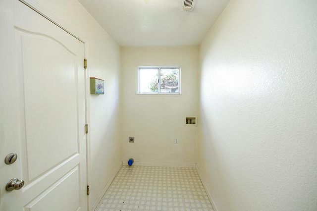 3705 Dillingham Ave, Modesto, CA 95357