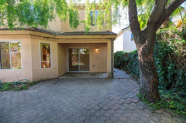 3705 Dillingham Ave, Modesto, CA 95357