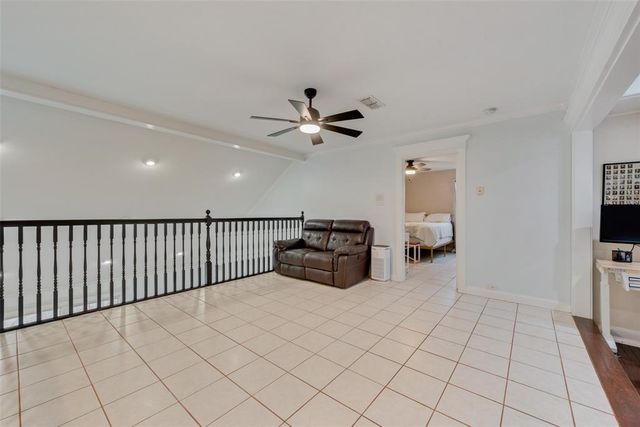 2100 Lakeridge Circle, Ennis, TX 75119