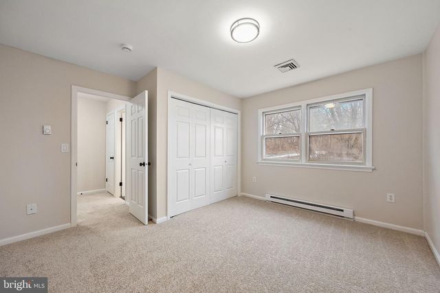 18 HARVEST DR, Thorndale, PA 19372