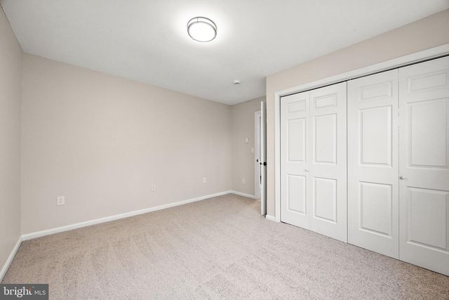 18 HARVEST DR, Thorndale, PA 19372