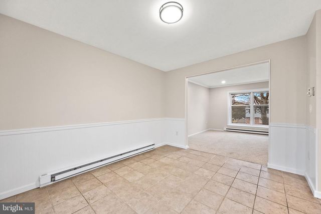 18 HARVEST DR, Thorndale, PA 19372