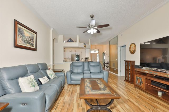 2249 WORTHINGTON GREENS DRIVE 6, Sun City Center, FL 33573
