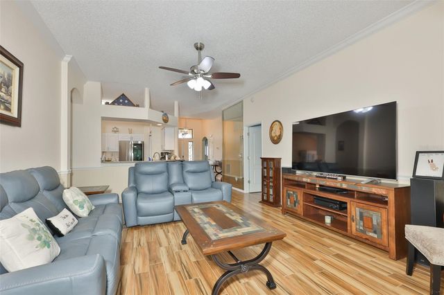 2249 WORTHINGTON GREENS DRIVE 6, Sun City Center, FL 33573