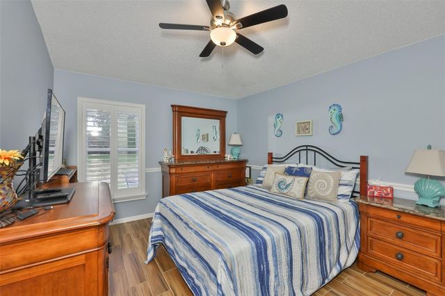 2249 WORTHINGTON GREENS DRIVE 6, Sun City Center, FL 33573