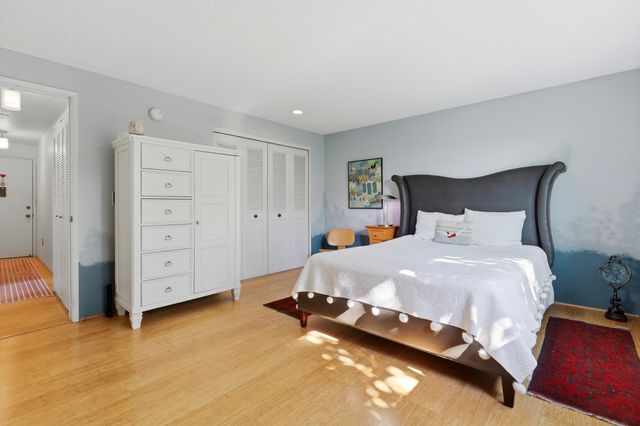 935 W Glass Ave, Spokane, WA 99205