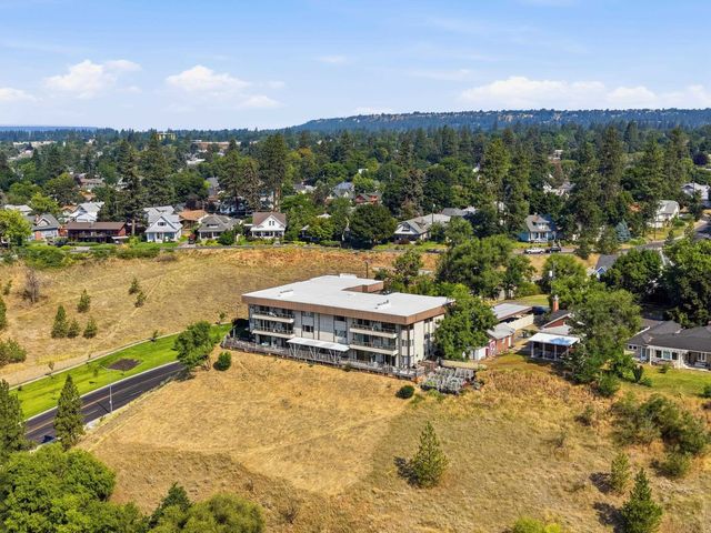 935 W Glass Ave, Spokane, WA 99205