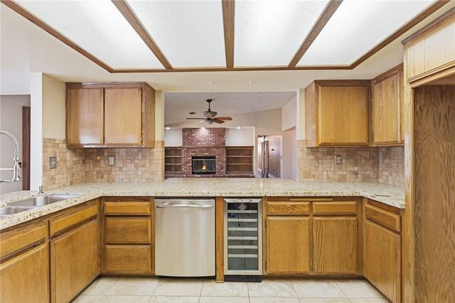 16385 Kamana Court, Apple Valley, CA 92307