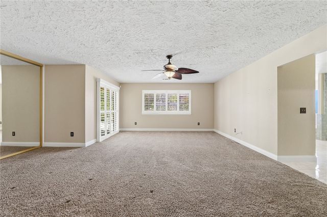 16385 Kamana Court, Apple Valley, CA 92307