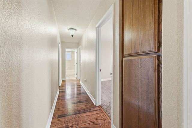 16385 Kamana Court, Apple Valley, CA 92307