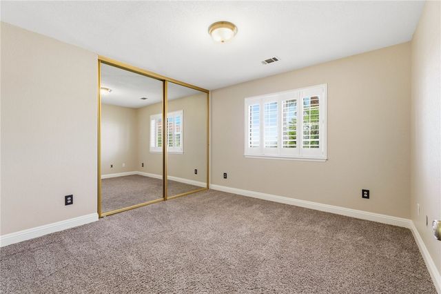 16385 Kamana Court, Apple Valley, CA 92307