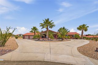 16385 Kamana Court, Apple Valley, CA 92307