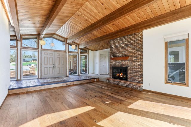 70 Valley Lane, Hastings, MN 55033