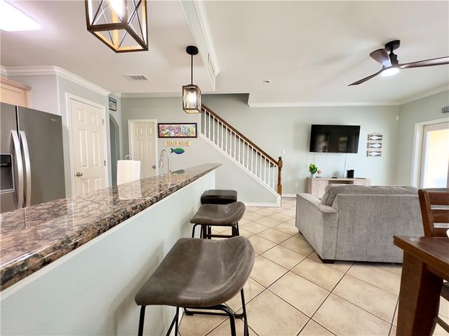 15006 Aruba Dr D, Corpus Christi, TX 78418