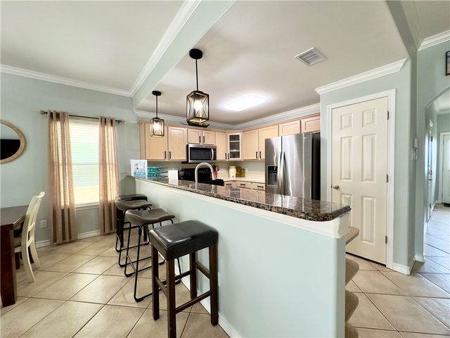 15006 Aruba Dr D, Corpus Christi, TX 78418