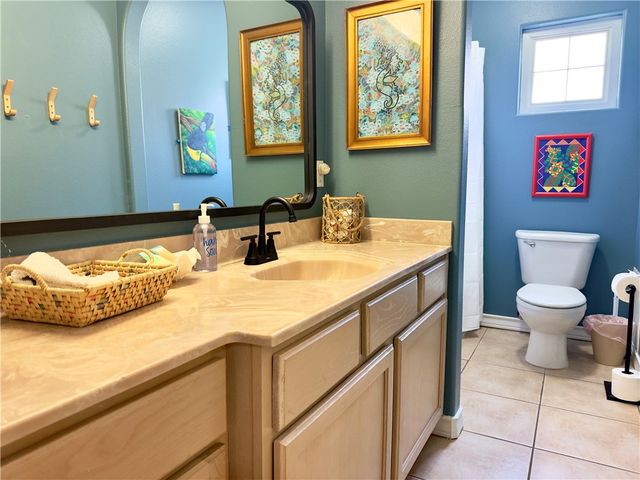 15006 Aruba Dr D, Corpus Christi, TX 78418