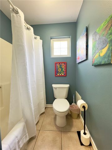 15006 Aruba Dr D, Corpus Christi, TX 78418