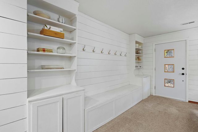 6606 E Wagner Rd, Spokane, WA 99223